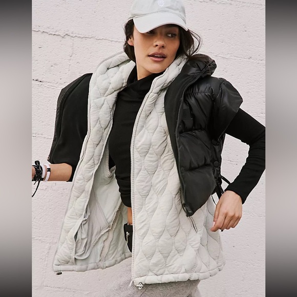 NWT Free People Limitless Puffer Poncho - Picture 3 of 8